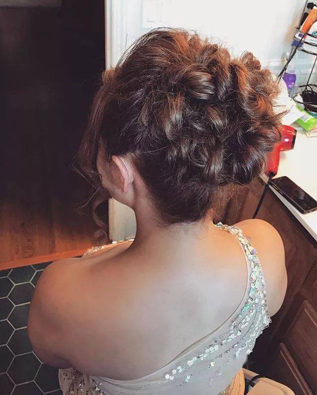 女儿|生个女儿，就要这样扎头发，又美又仙羡慕skr人！