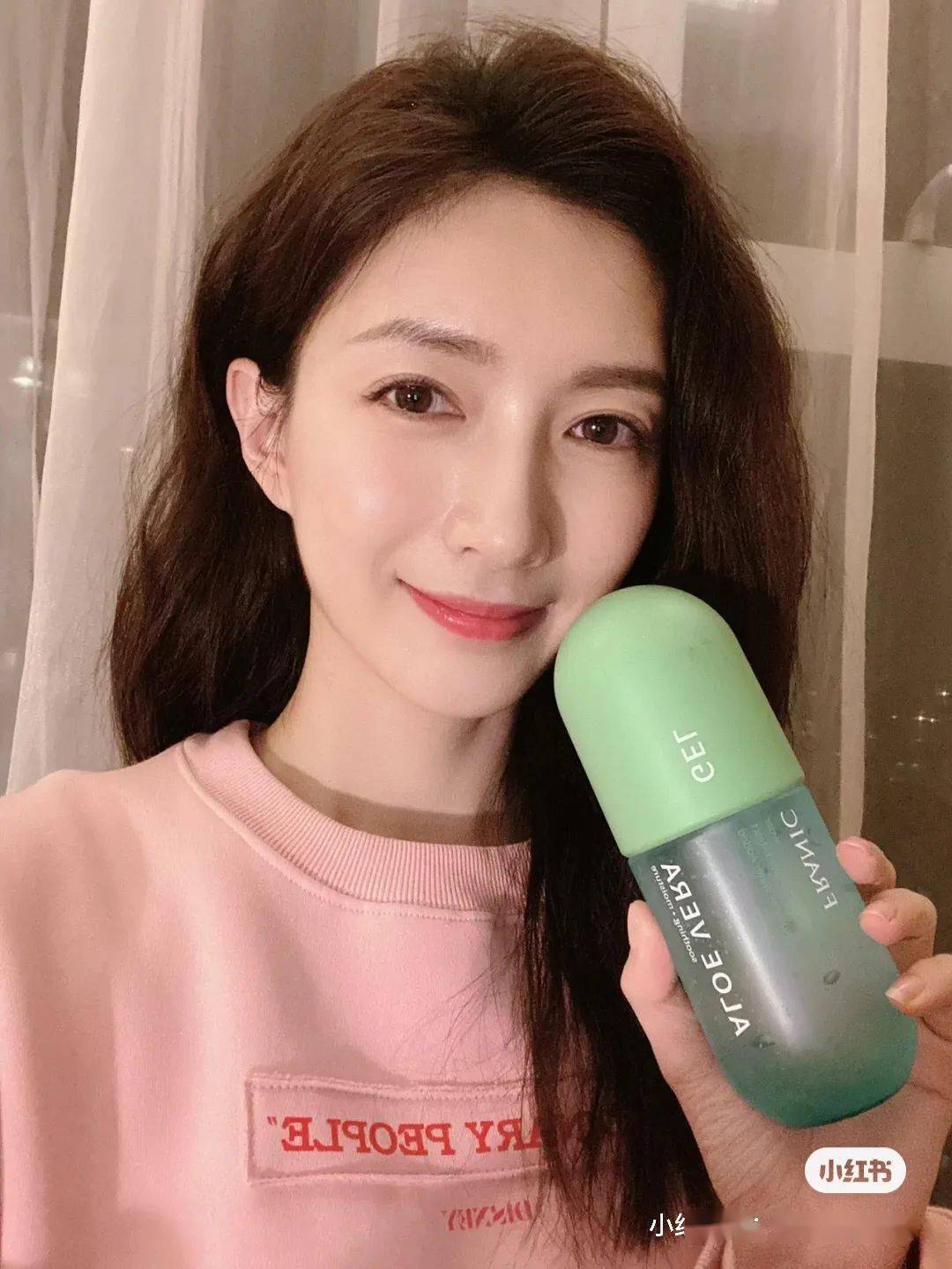 图片|贵妇圈办“品水会”？还是给皮肤好好补补水吧！