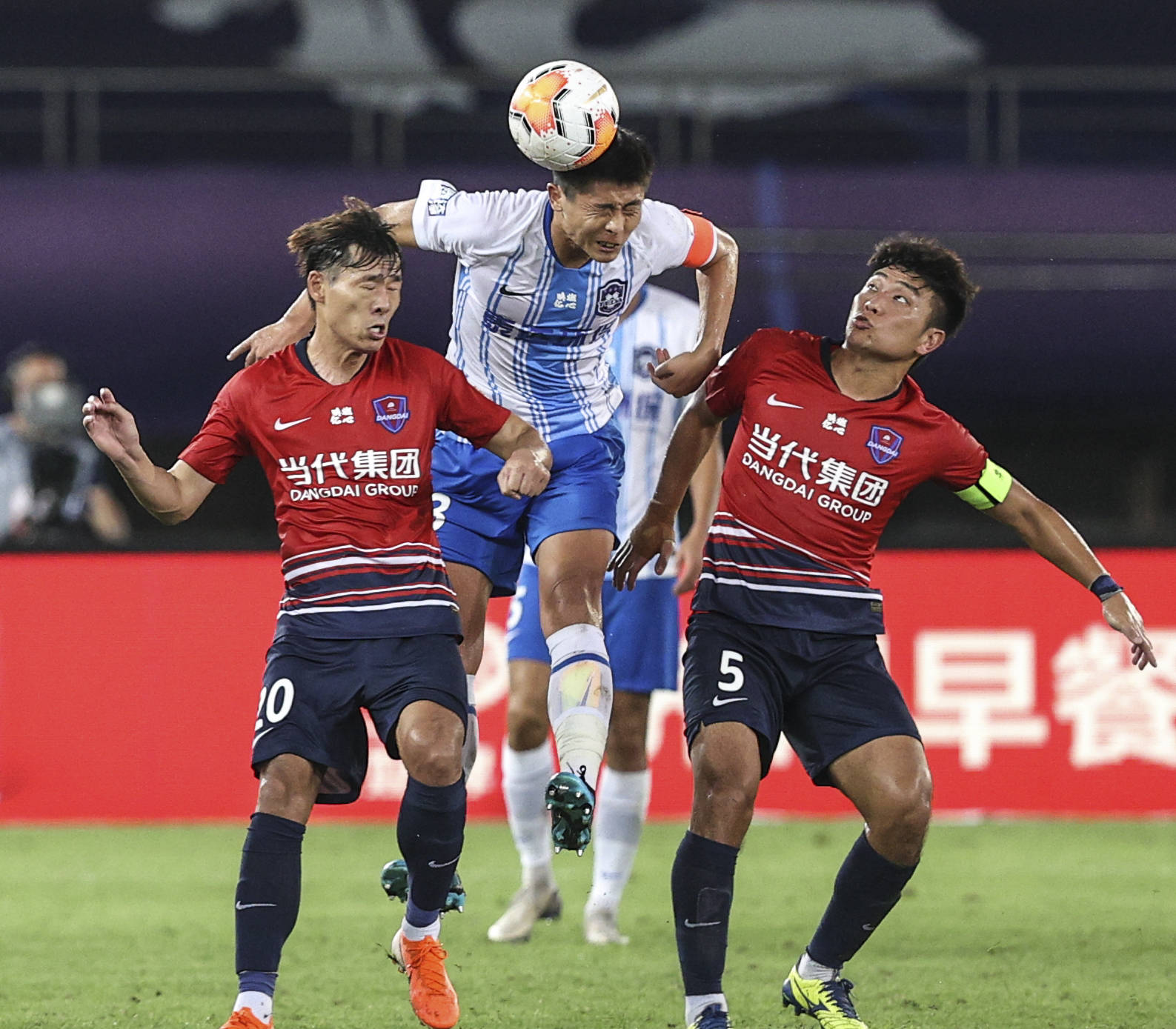 ‘BJL平台中国’
足球——中超联赛第二轮：重庆今世战平天津泰达(图16)