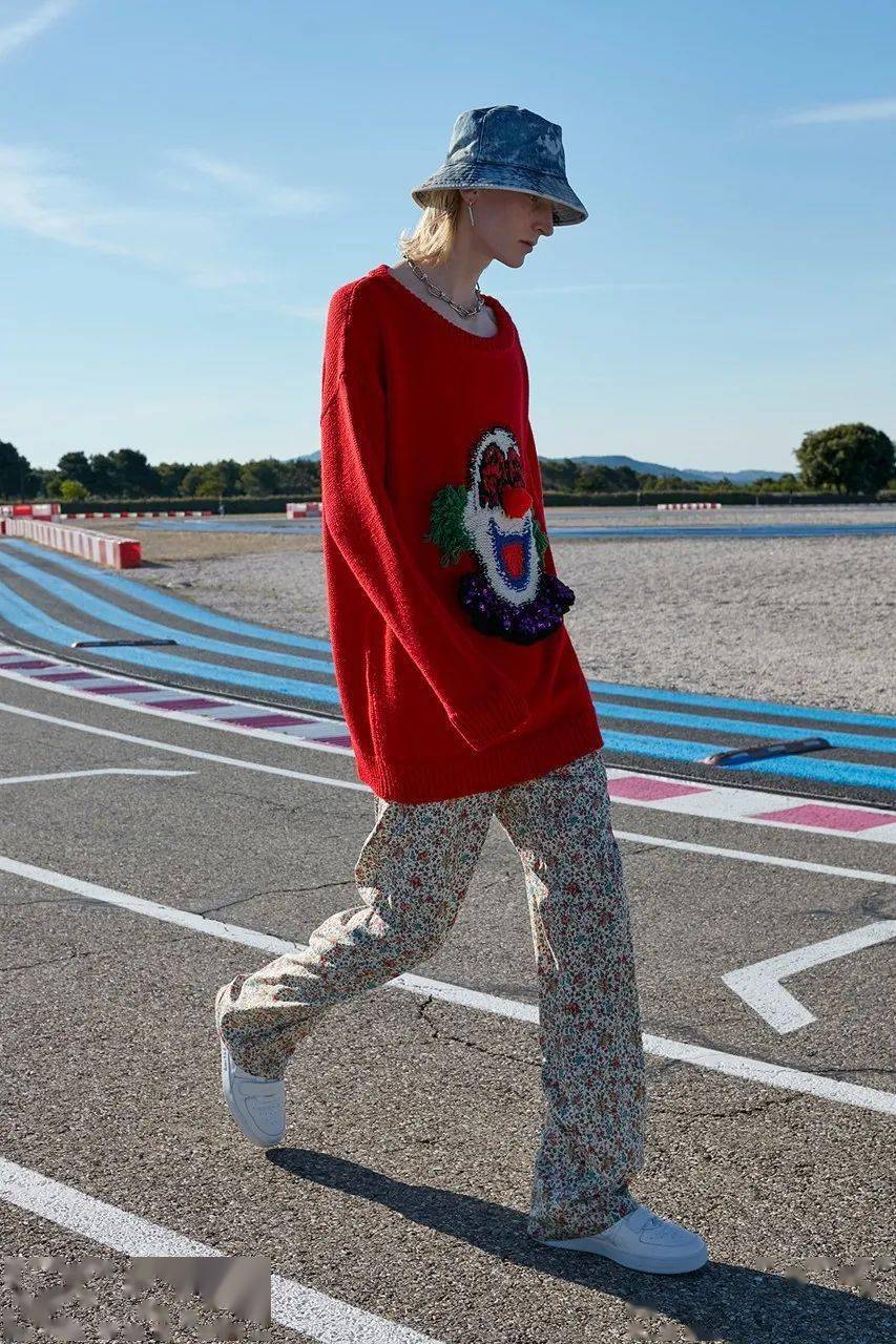 Heron|2020Q2最火品牌一览 | Heron Preston出任电竞顾问 | 陈冠希最新杂志封面