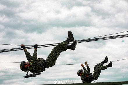 梁峰|兵哥的飞檐走壁，地球引力又解释不清楚了