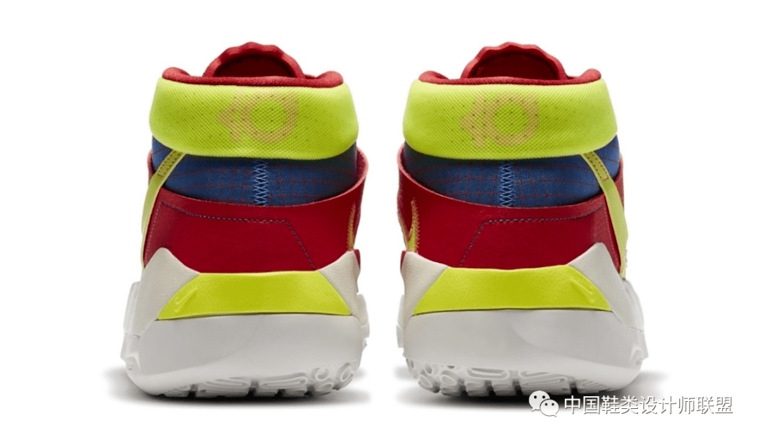 艺术|鞋讯丨街头艺术感浓郁！疑似 FOG 支线 x Converse 新联名曝光！