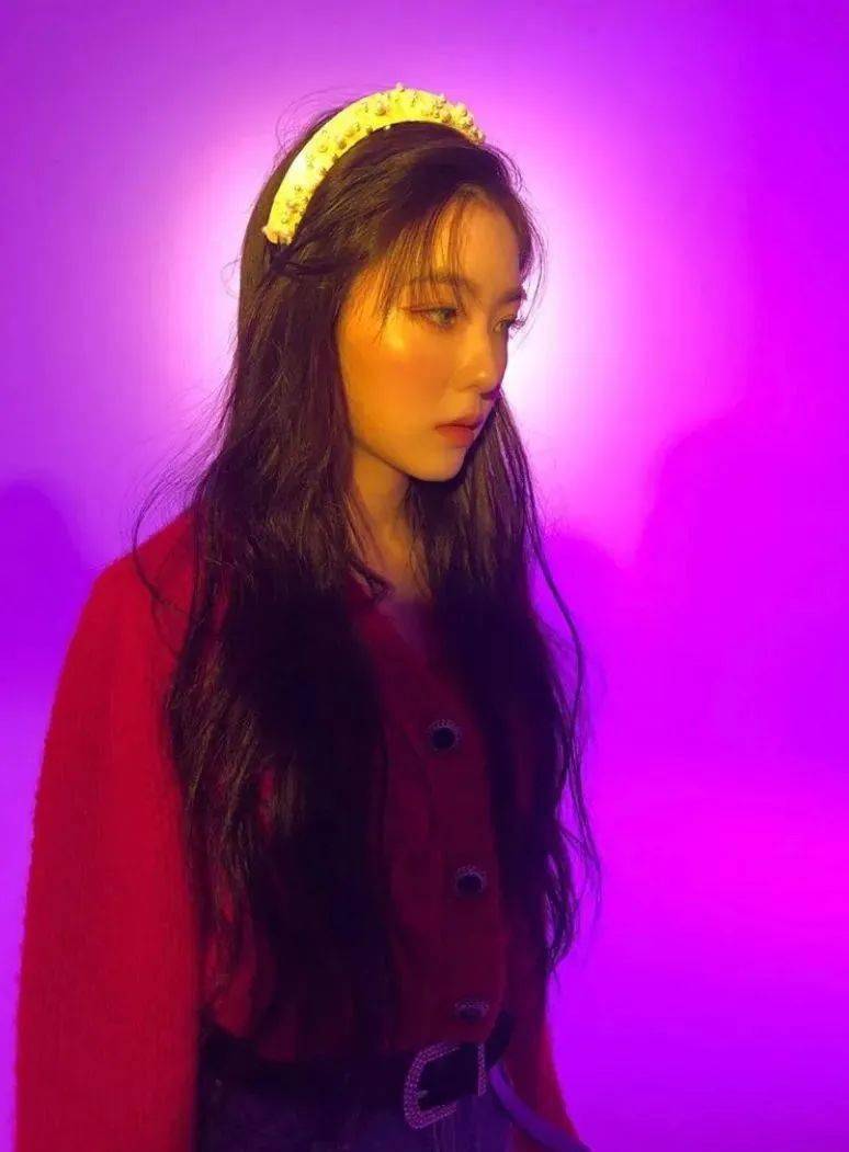 眼睛|还没掌握女团同款的“太阳花睫毛”？是时候看看Irene了！