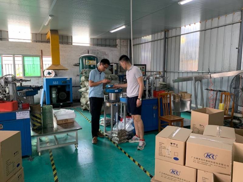 肇庆|这所学校派出的“科技特派员” 帮企业把营业额翻了一倍