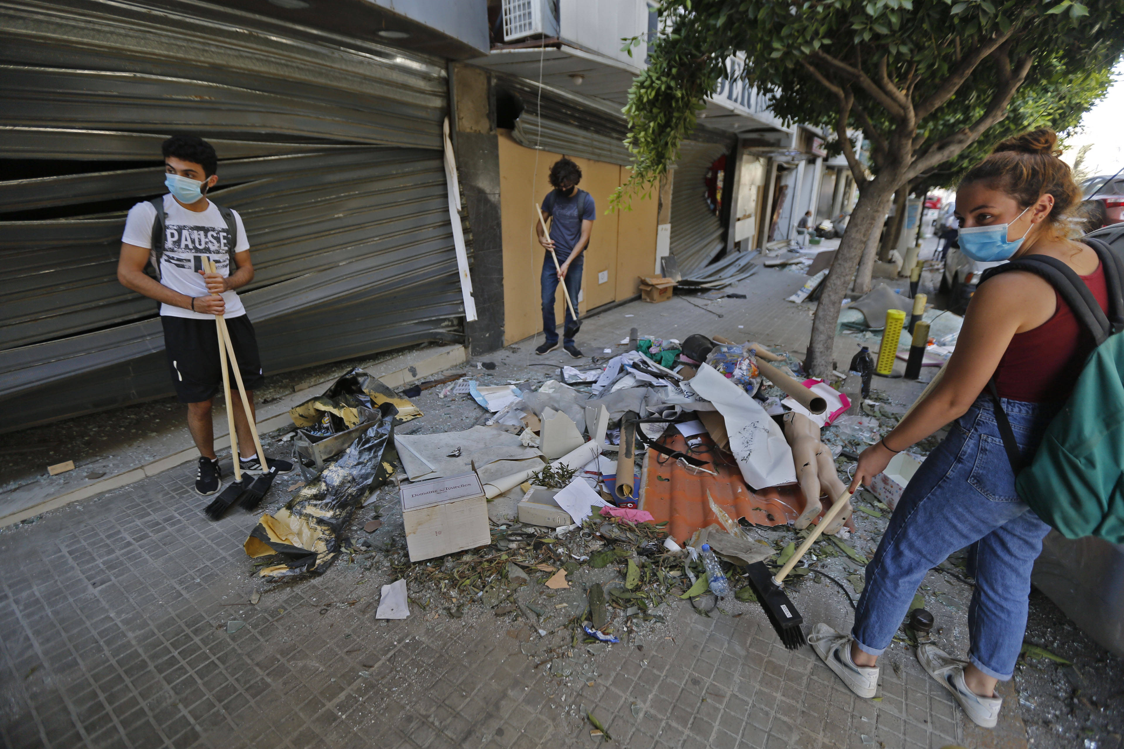 爆炸|贝鲁特民众生活逐步恢复