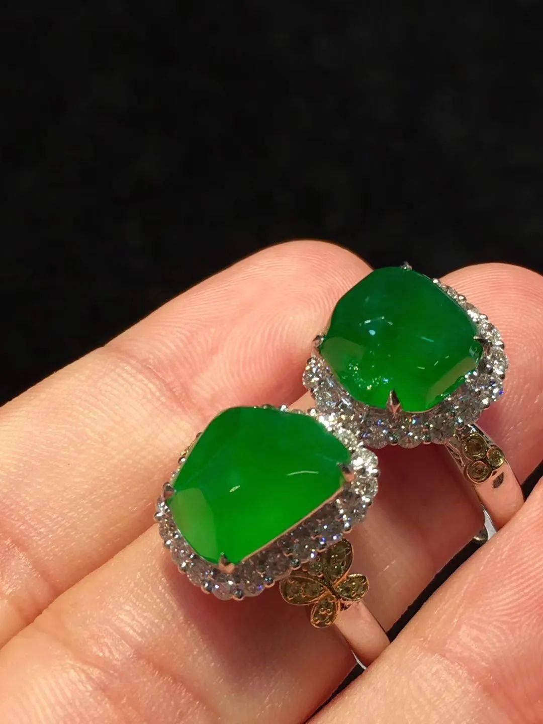 子和|布达拉宫用了多少吨金子和珠宝用来装饰呢？说出来你都不敢相信