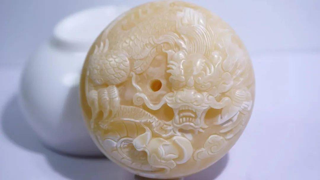 货源|呵呵你那也叫琥珀蜜蜡一手货源，15块克价的蜜蜡原石见过没？