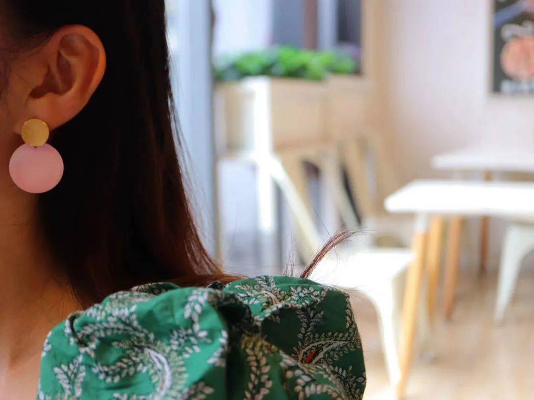 子和|布达拉宫用了多少吨金子和珠宝用来装饰呢？说出来你都不敢相信