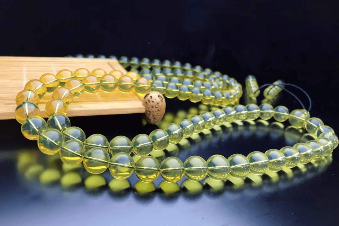 货源|呵呵你那也叫琥珀蜜蜡一手货源，15块克价的蜜蜡原石见过没？