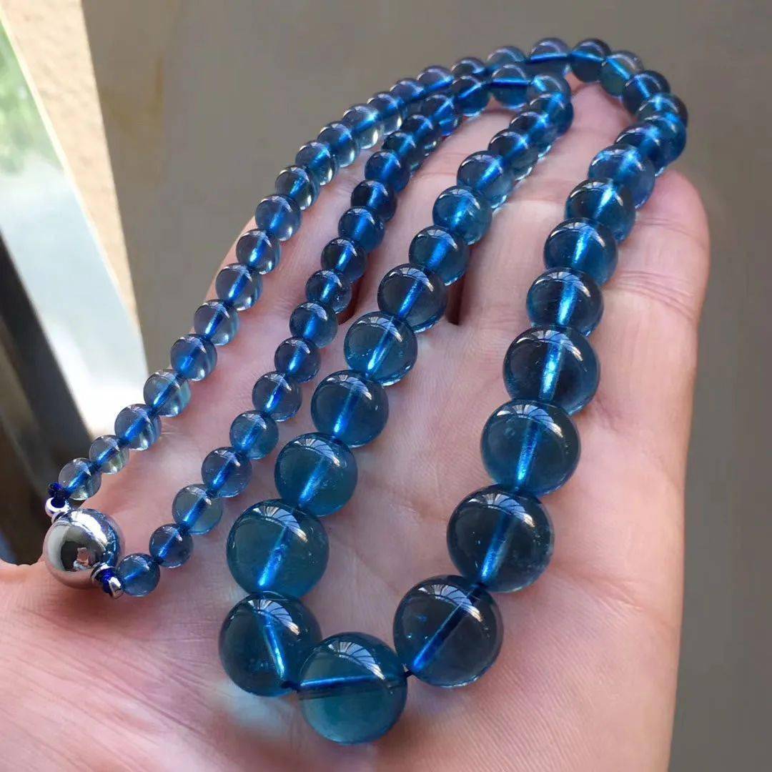 子和|布达拉宫用了多少吨金子和珠宝用来装饰呢？说出来你都不敢相信