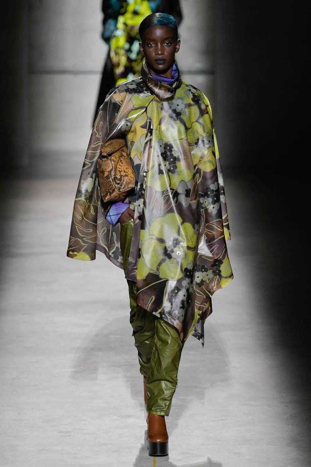 Dries|Dries Van Noten (德赖斯-范诺顿) 2020秋冬高级成衣系列!
