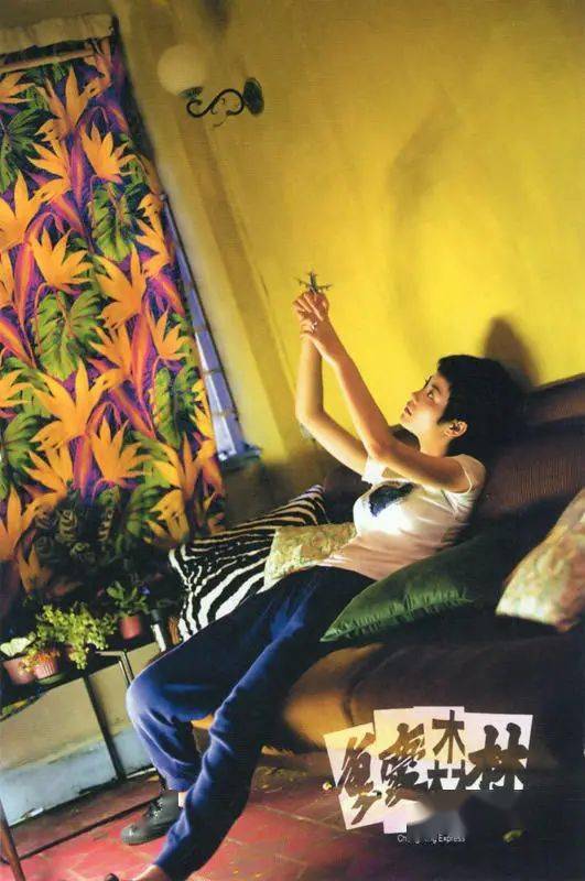 uth|你妆啥 | 我们瞒着王菲拍了她