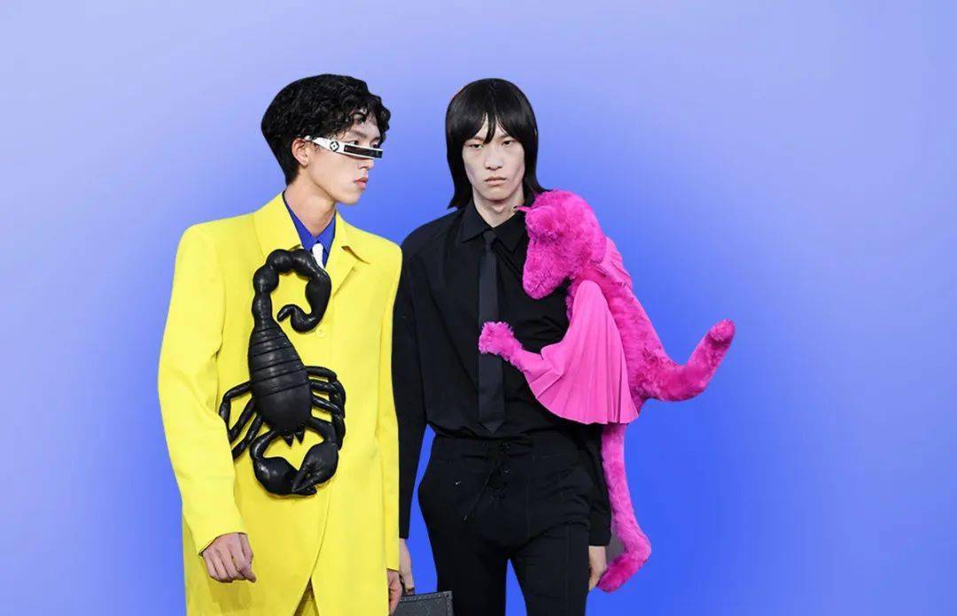 Virgil|声称要把Virgil Abloh告上法庭,即使被质疑抄袭上位,也挡不住“时尚界爆款制造机”的神话?