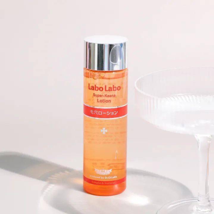 艾派德|爽肤水？柔肤水？精华水？苟命啊，我到底该怎么选？！