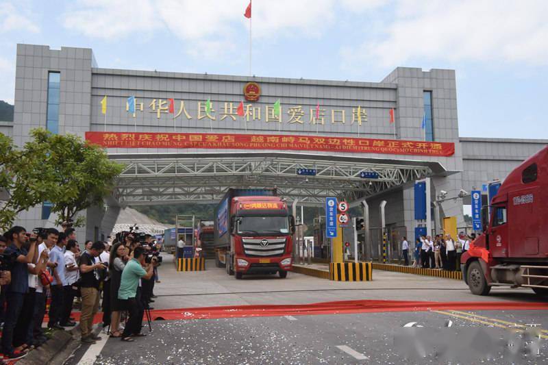 宁明县有多少人口_宁明县实验学校(2)