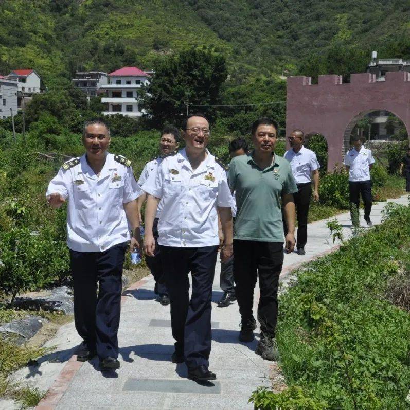 福建海事局前往灵川镇径里村开展"走在前作表率,助力脱贫攻坚"活动