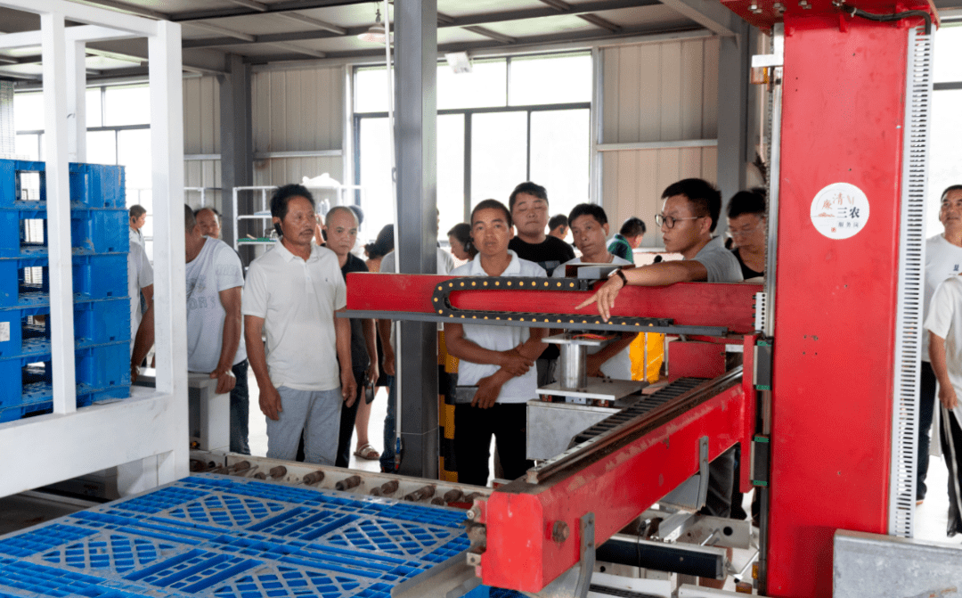 bsports必一网页版：
培训提升大户素质 技术助力粮食生产——市粮食工业优质化生长和提升培训班顺利结业(图7)