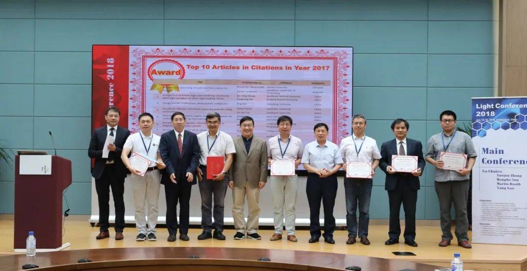 崔铁军|《Light》人物首期：深度专访崔铁军院士