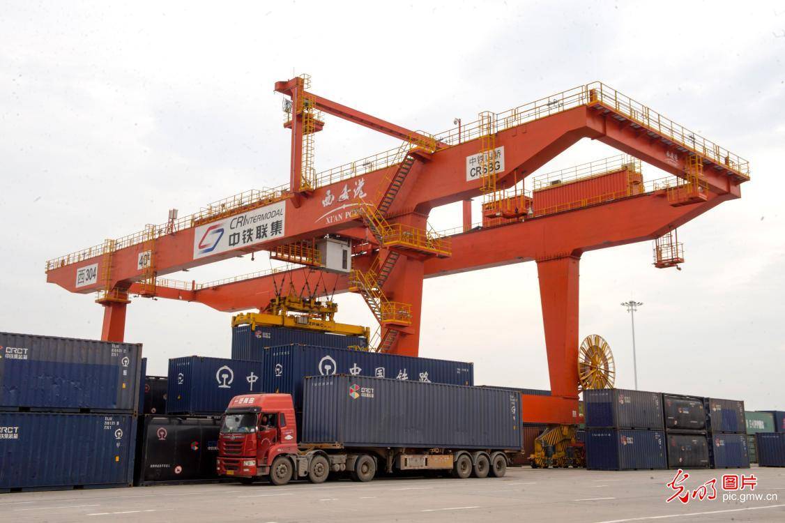 米兰|陕西开行西安至米兰中欧班列国际合作防疫物资专列