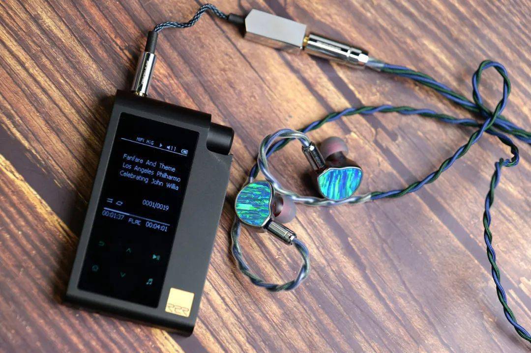 振膜|极高密度和控制力！试听首款陶瓷振膜耳塞瑞弦VR1