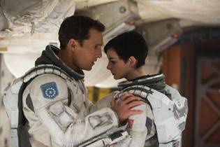 《星际穿越》重映票房过亿，内地累计票房8.55亿元_诺兰