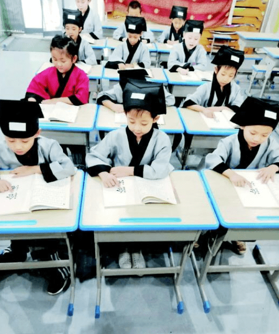 培训|潍坊幼小衔接班今年格外火 记者探访：培训机构不愁生源