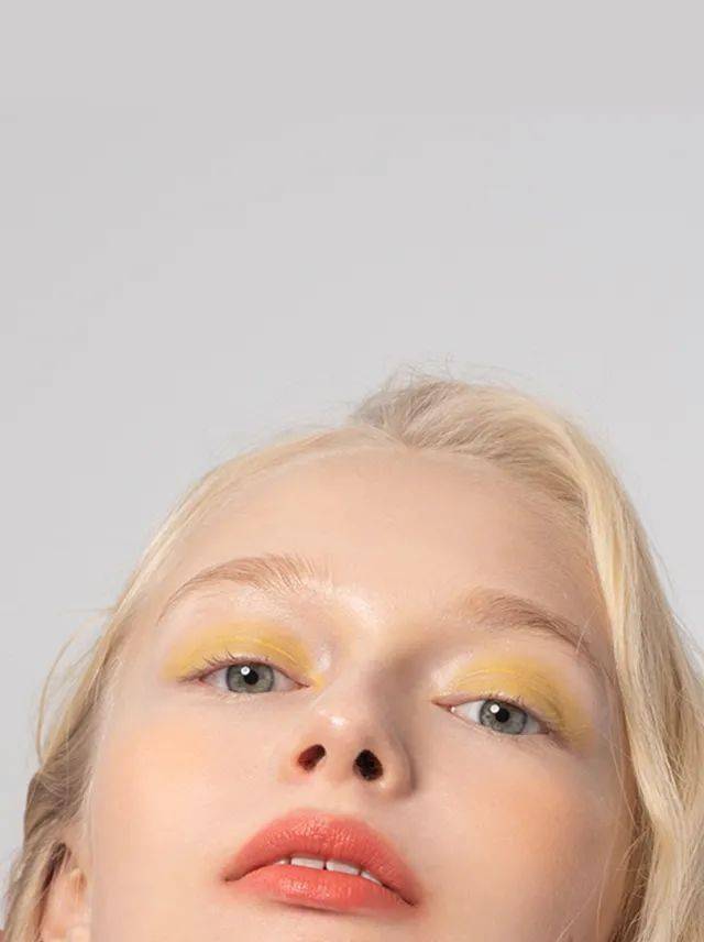 �Ŵ��У�����zhui���õ�ƽ�۲�ױ�ϼ�����˾���������