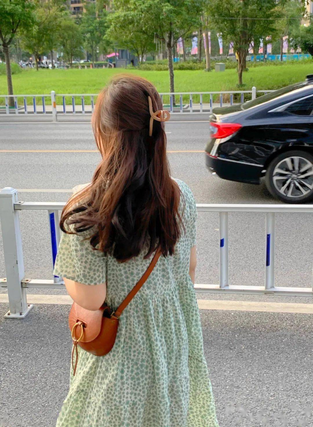 韩系|颜值身材一般的女生，这么穿也太好看了