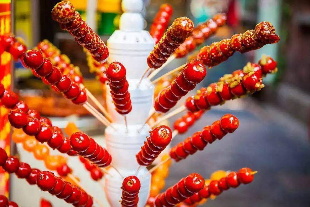 老少|零添加，酸甜适口，全家老少都爱吃的美味零食！天然山楂怡块