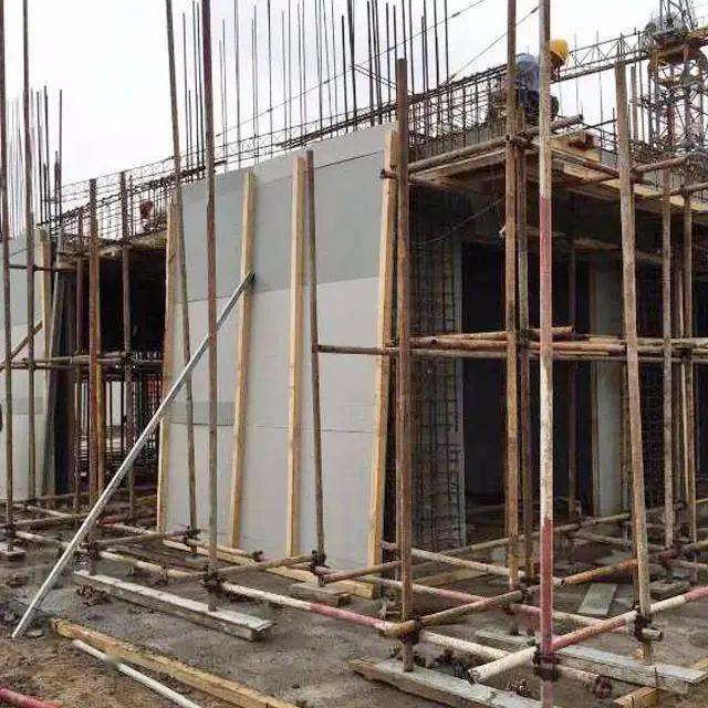 如何防止和解决建筑模板变形?