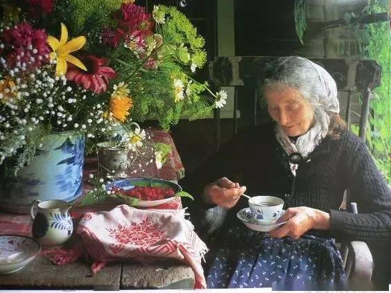 习惯|优雅到老该有的40种好习惯，真得好好看看！受益无穷