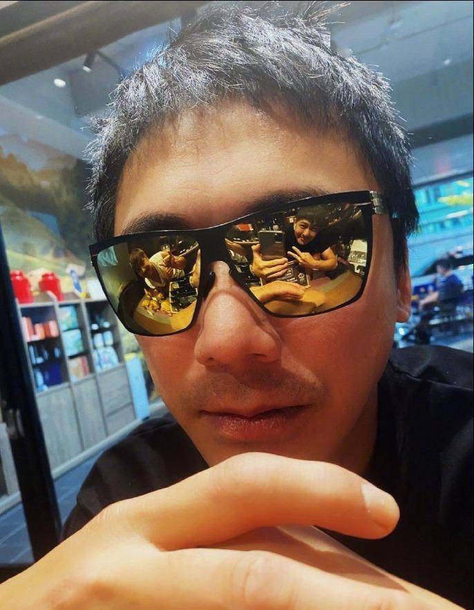 照片|信发近照自曝暗藏玄机 原是与林志颖欧弟好友聚餐