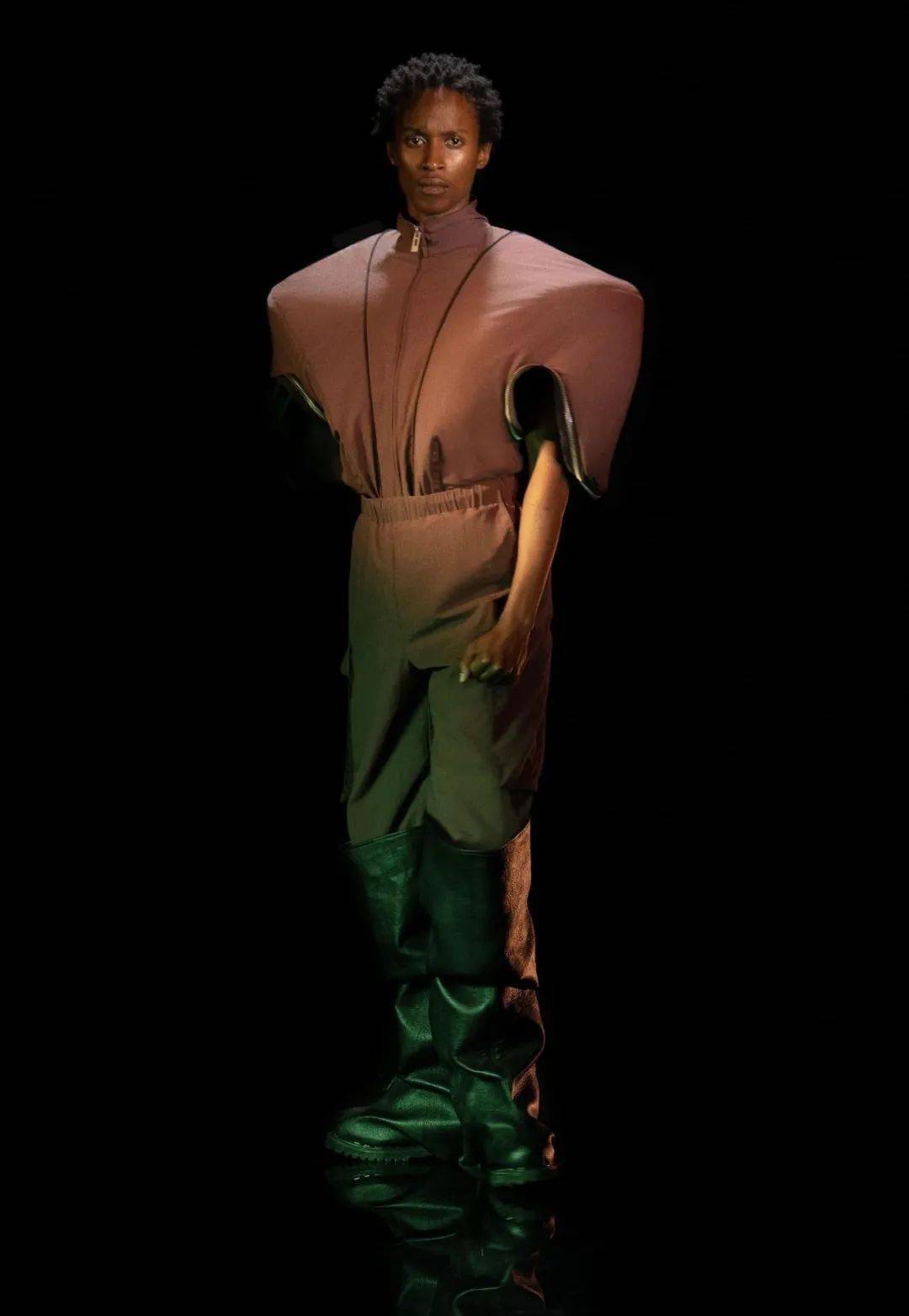 Anthony|夸张比例肩袖结构工艺设计！（廓形趋势）