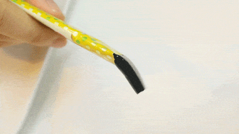 油脂|半个娱乐圈都在吃的“黑魔法”果冻，每日一吸，迎来好气色！