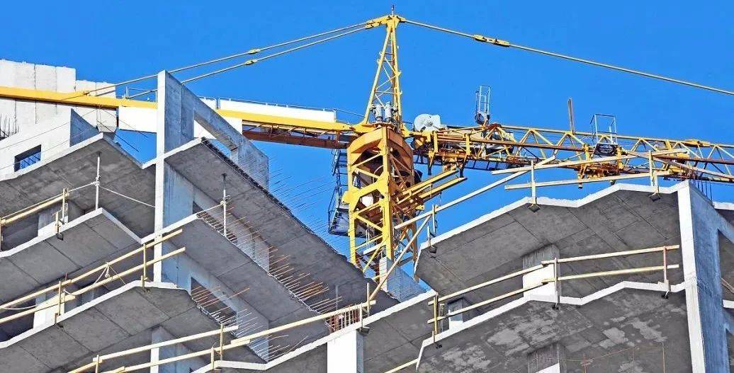 配偶|判决夫妻一方承担责任，如何执行夫妻共同财产?