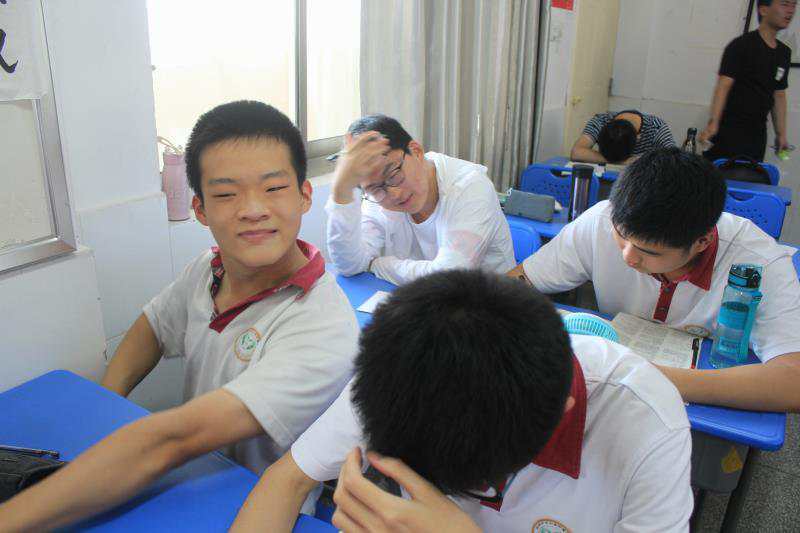 安徽超一本线108分脑瘫考生被中国药科大学录取
