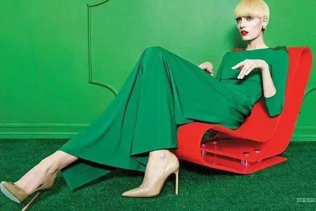 颜色|这些穿上身很容易显“土”的颜色，黄皮妹子慎重选择！