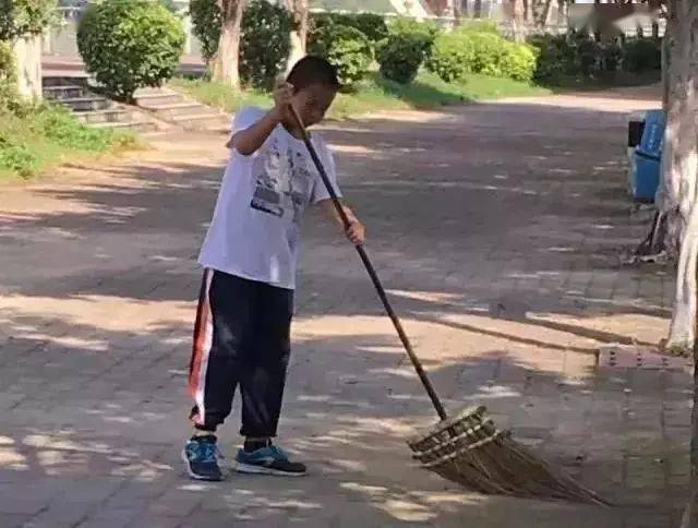孩子要经历什么，才能懂得学业的重要、父母的不易？