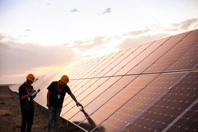 李振国|对话〡解码2000亿隆基帝国