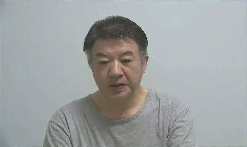 疯狂敛财上千万!官员丈夫落马之后妻子接着被判刑