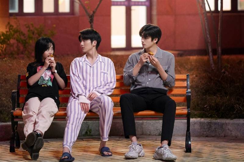 哥哥|谭松韵笑谈《以家人之名》：大哥小哥，手心手背都是肉