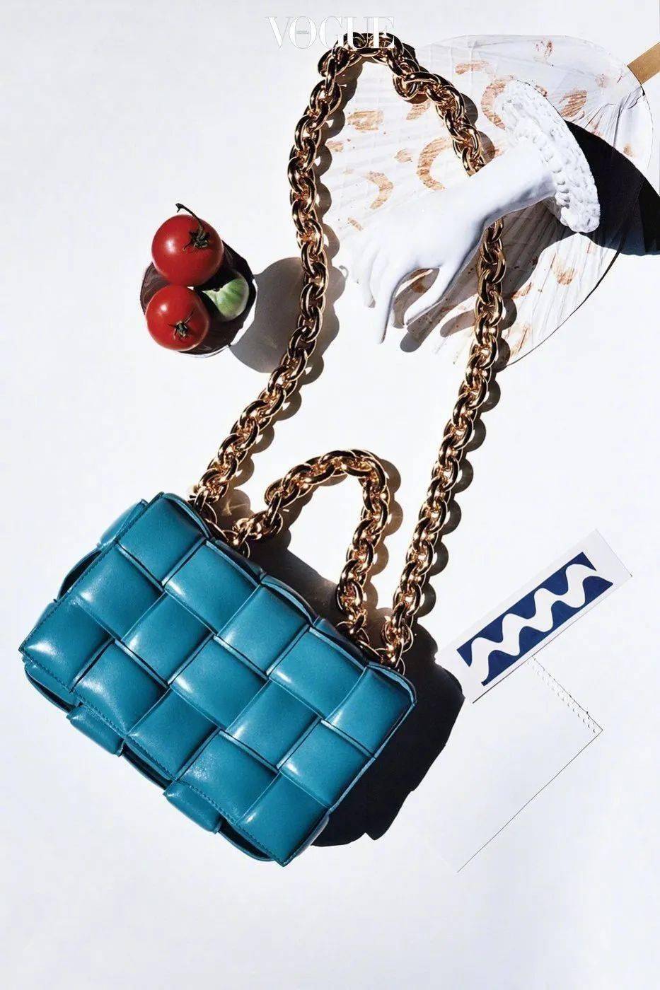 质感|如何选择值得投资的经典款包袋？这组包袋大片就是答案 ~ ?