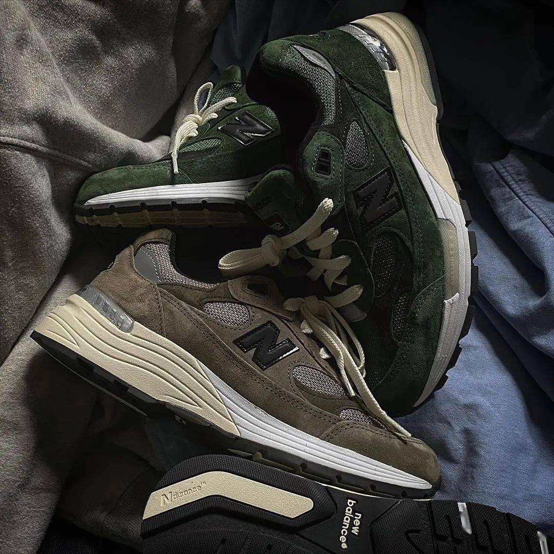 Via|看似「普通」，但 JJJJound x NB 992 的市场价为何被抬到这么高？