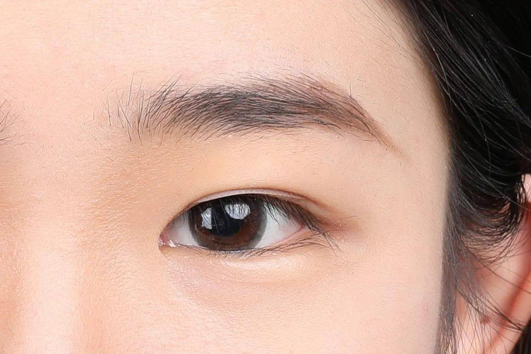 成功|素人改造|让你约会成功“换头”的妆容,全教给你们!