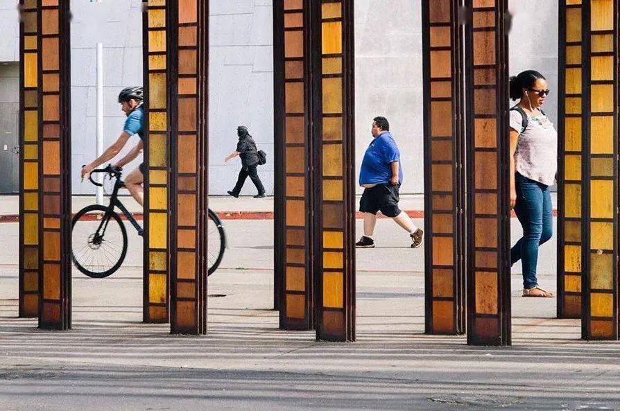 小肚子|2020女性体重标准表曝光，病态审美有多可怕！