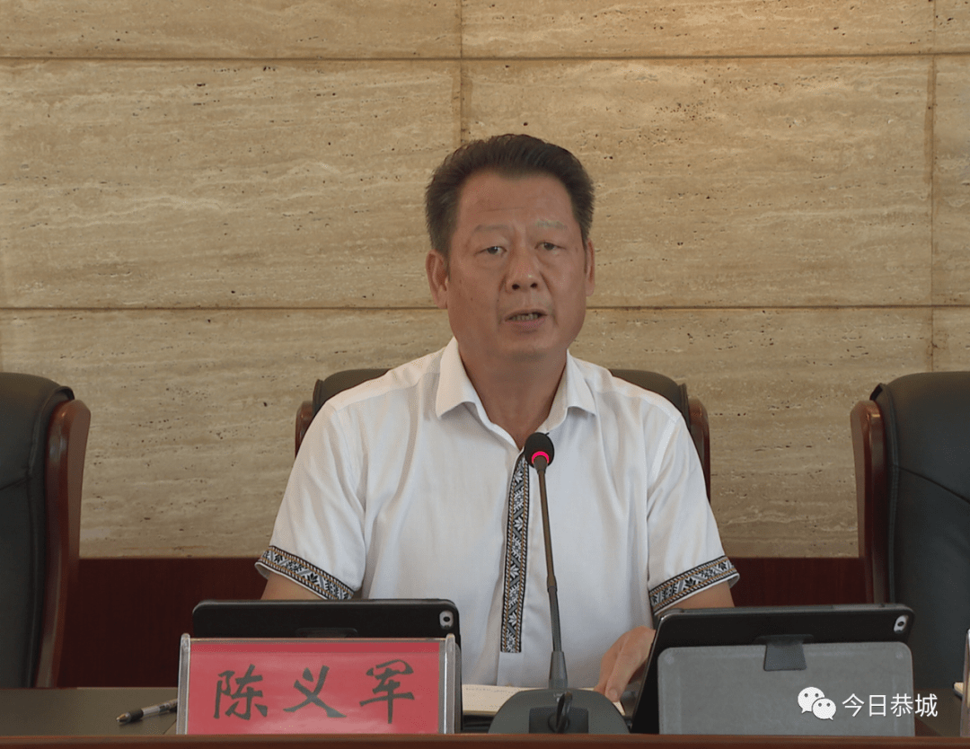经济总量的增长离不开_三个离不开手抄报