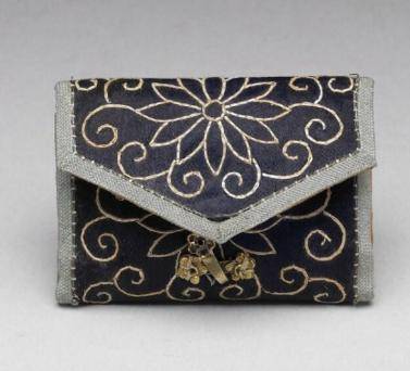 皇帝|乾隆到底爱谁，是一往情深还是冷酷无情？