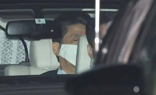 安倍|任期最长的首相黯然谢幕 日本能否追回“失去的三十年”