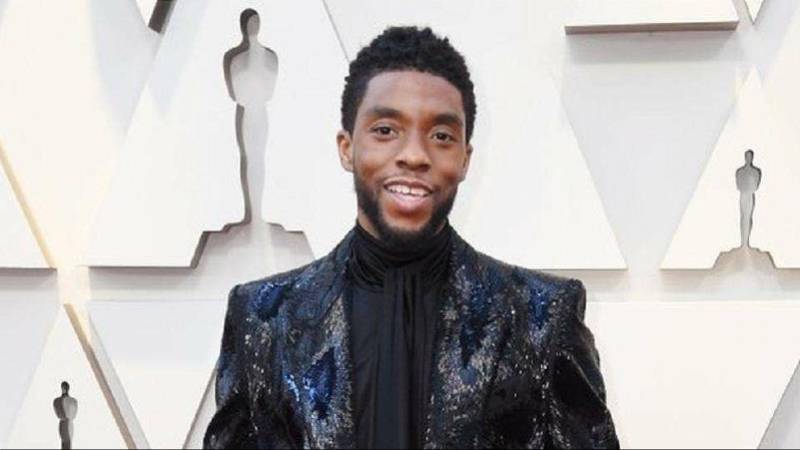 查德维克|《黑豹》导演撰文怀念“黑豹”：疫情期间他还为我发来食谱