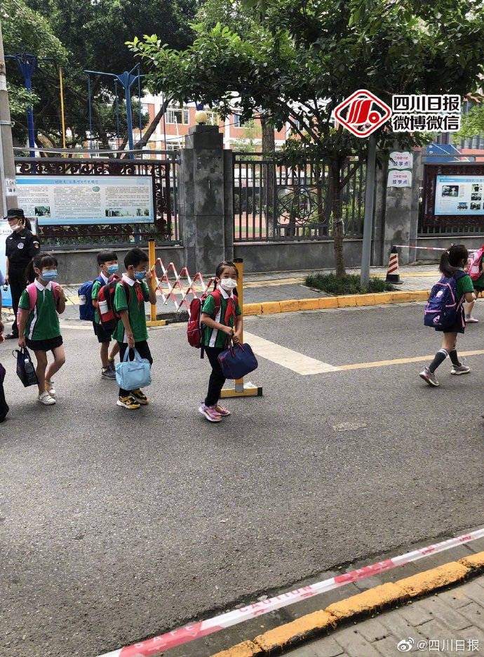 神兽|开学第一天 “神兽”归笼